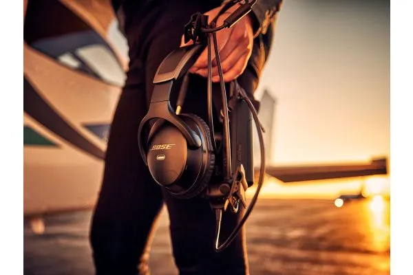 Bose A30 Aviation Bluetooth Headset, LEMO 6-pin, Flex Power