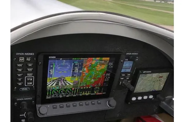 HDX Touch Display, with Mapping SoftwareSV-HDX1200 12” SkyView